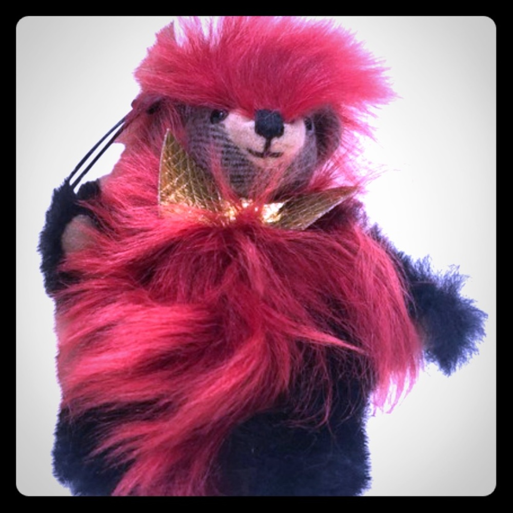 Burberry red haired Thomas keychain - Picture 6 of 10